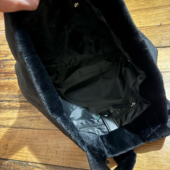Wild Fable Black Velvet Tote - Picture 4 of 5